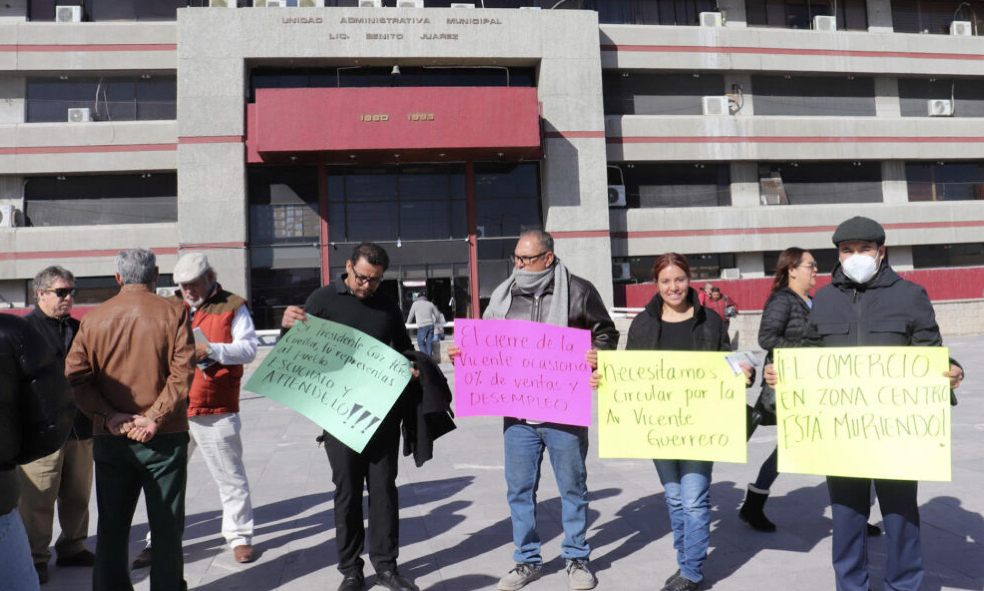 Comerciantes del centro de Ciudad Juárez piden reabrir la zona de obras del puente de Ferromex